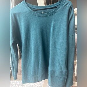GAIAM Blue Crew Neck Sweater